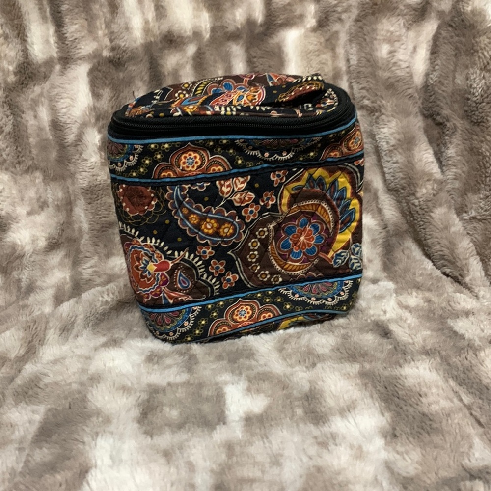 Vera Bradley make up bag